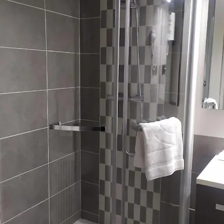 Hotel Contact - Des Deux Moulins Limoges